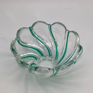 Mikasa Vintage Crystal Peppermint Swirl Bowl Nut Candy Dish 5.5”